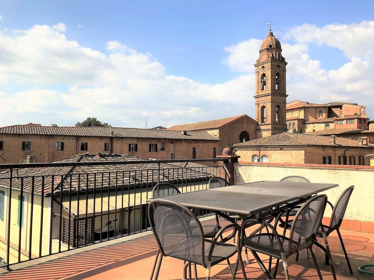 La Diana Siena Exterior photo